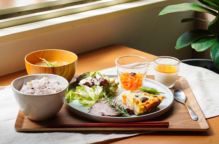 【高松】発酵カフェ「Cafe SHION」で自家製発酵食品と季節野菜を使った腸活ランチを♪