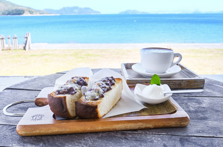 【三豊】海辺の一軒家カフェ「CLASSICOセトウチ珈琲」で絶景を眺めながらカフェタイムを♪