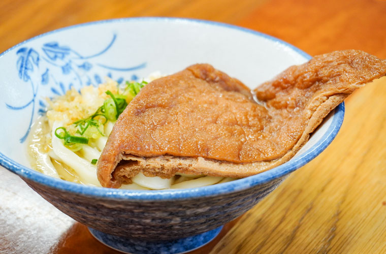 【丸亀】3代続く製麺所「まえばうどん」香川県産小麦の上品な風味と手打ちの力強いコシが自慢！