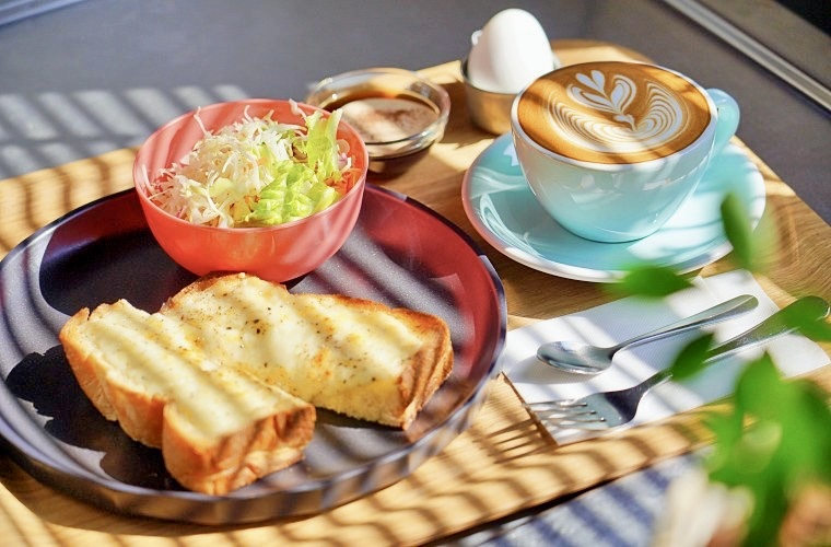 【高松】ラテアートの店「Chord Coffee (コードコーヒー)」は焙煎所併設のほっこりカフェ