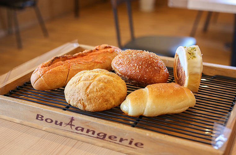 【高松】「石窯パン工房ぱぱぱーん」讃岐うどんの老舗が生み出す多彩なパンを日常に♪