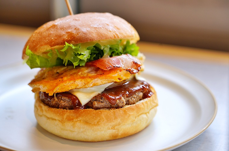 【高松】「Burger Cafe Bit'z(ビッツ)」極上ソースのハンバーガーで至福のカフェタイム♪